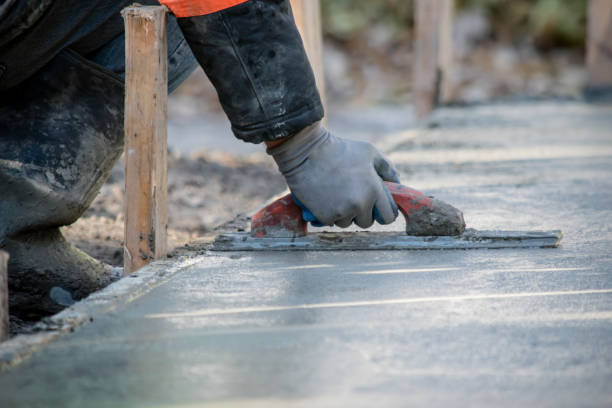 Best Concrete Sidewalk Installation in Glencoe, IL